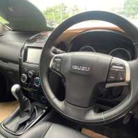 Isuzu​ ​Dmax​ Space​ cab​ Hi-Lander​1.9z push start 