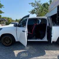 Toyota Hilux Revo Smart cab 2.4 J MT