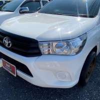 Toyota Hilux Revo Smart cab 2.4 J MT